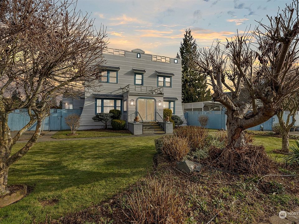 1st image of 7313 47th Avenue NE