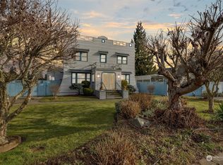 7313 47th Ave NE, Marysville, WA