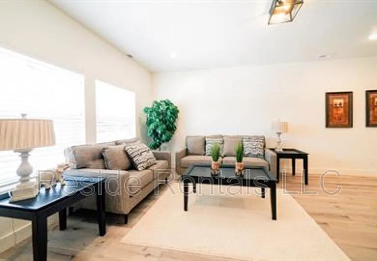 220 N Spring Creek Pkwy #15 — Photo 3