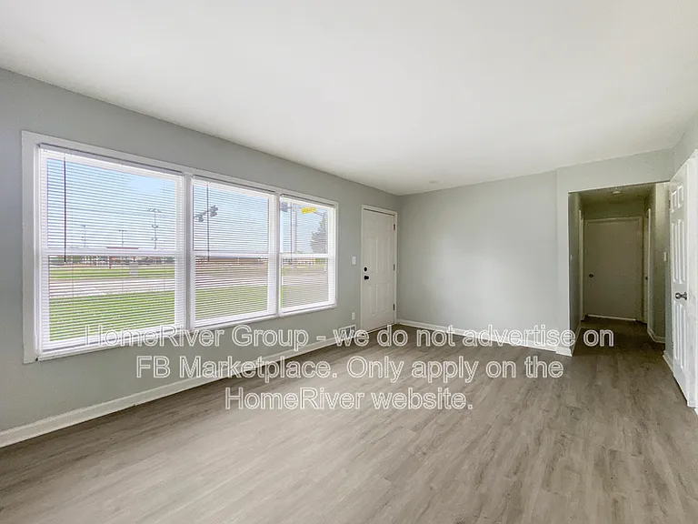 7104 Longview Rd — Photo 2