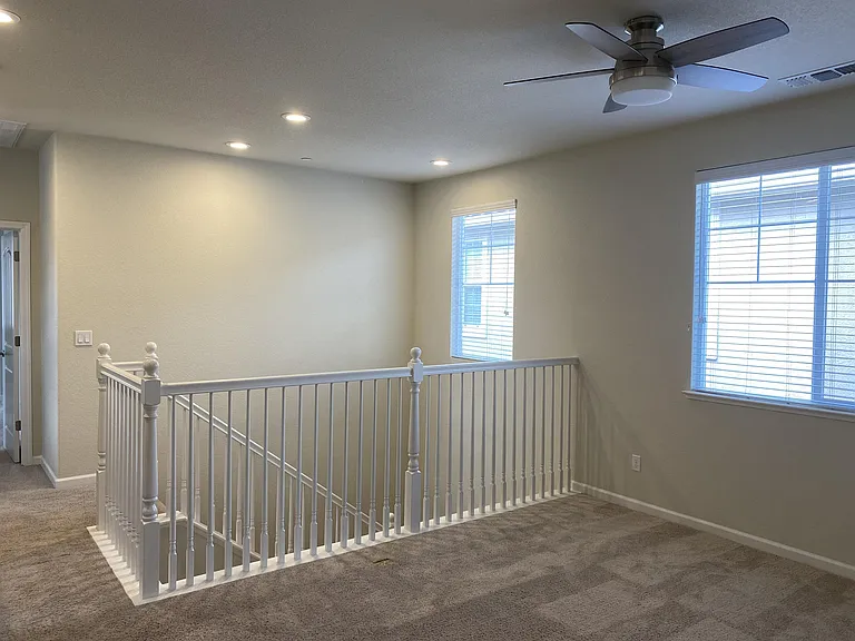 3925 Lookout Dr — Photo 14