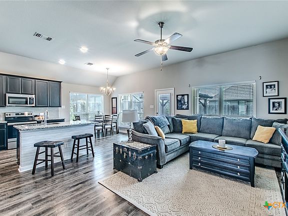 2nd image of 1223 Kiskadee Branch Dr