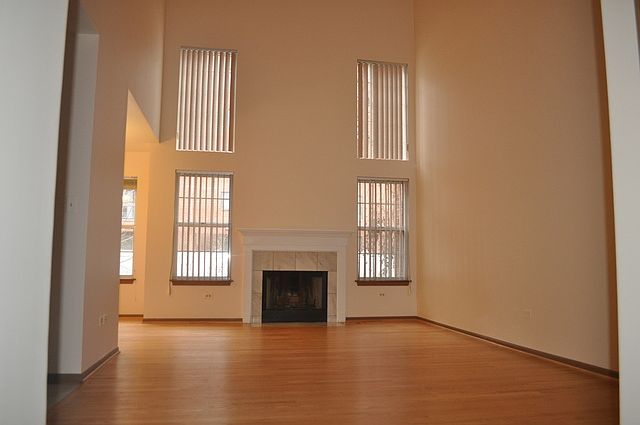 1st image of 4003 Amalfi Dr