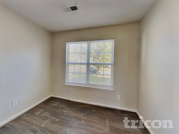 3rd image of 5040 Liberty Hall Cir