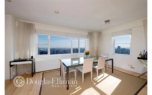 Rented by Douglas Elliman | media 17