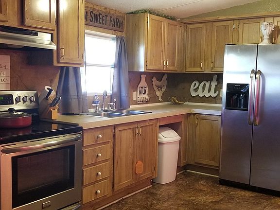 3rd image of 8215 W Larry Ln