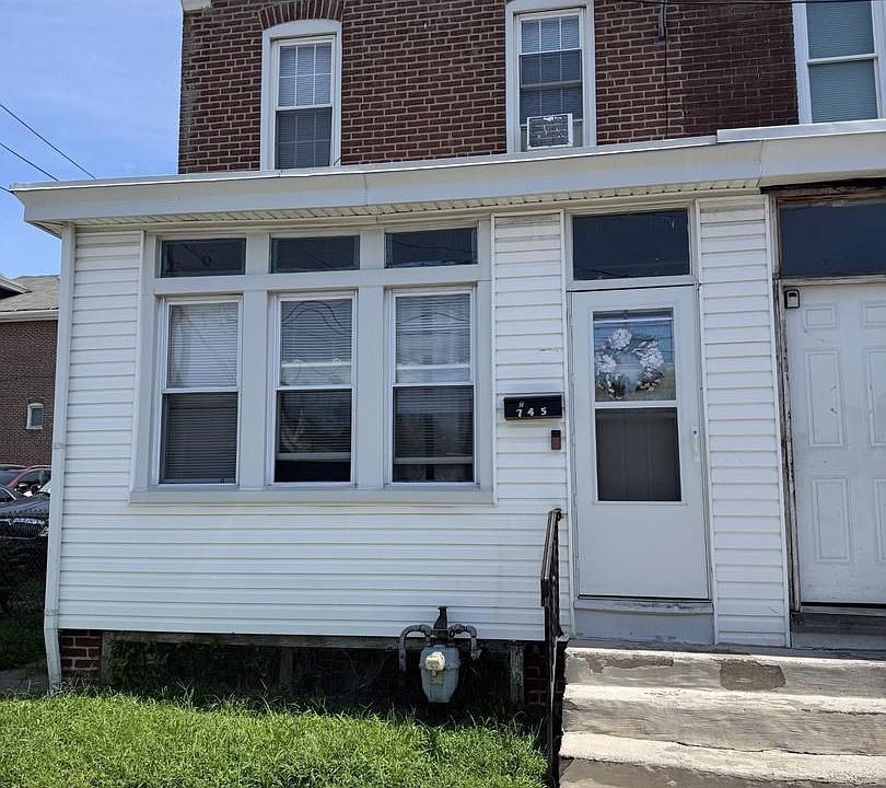 1st image of 745 Engle St