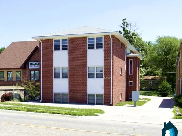 4320 South 48th Street, 4320 S 48th St APT 3, Lincoln, NE 68516