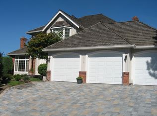 14310 NE 27th St, Bellevue, WA 98007
