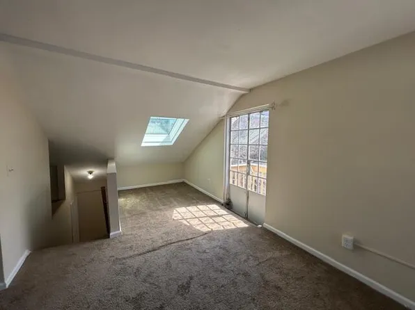 115 North St #3B, Stamford, CT 06901