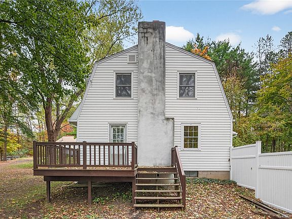5th image of 2867 Merritt Hill Rd