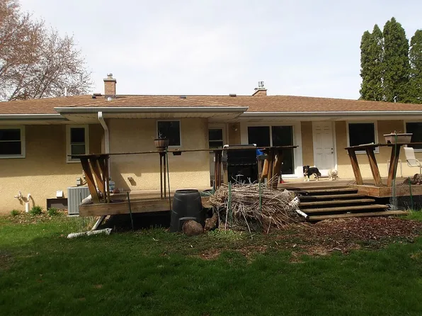 1964 Prior Ave N, Roseville, MN 55113
