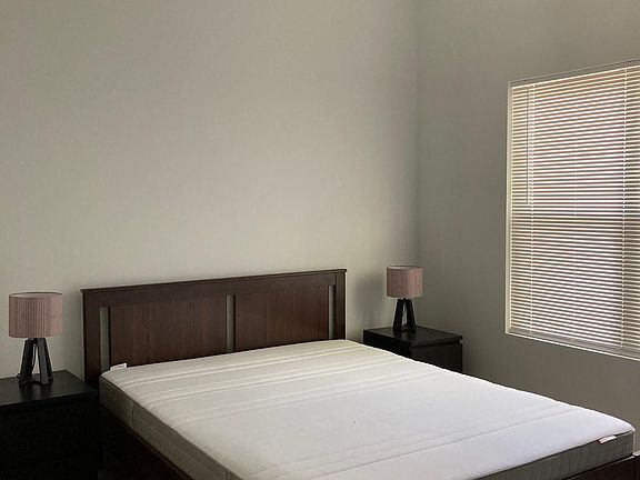 4th image of 379 Lucia Dr