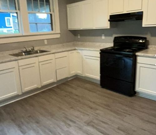 3rd image of 1901 Patterson Ave SW #A