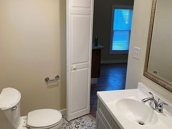 5th image of 3026 N Buffum St