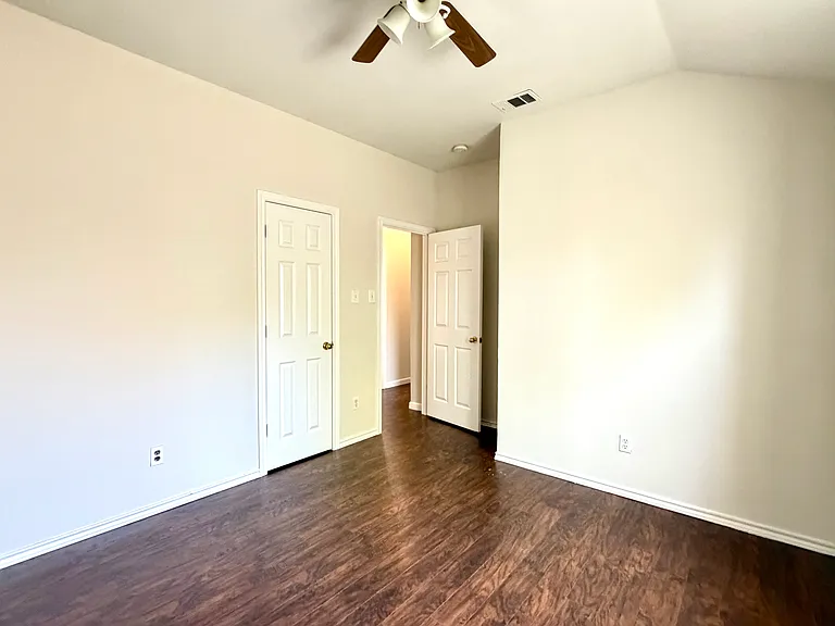 4308 Linda Kay Ln — Photo 20