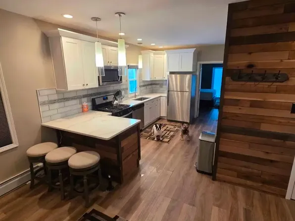 7 S Smoke Rd, Valparaiso, IN 46385