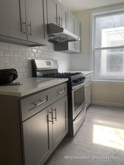 1st image of 145 Tulip Ave #2B