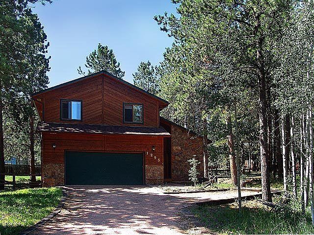 1st image of 1295 Northwoods Dr