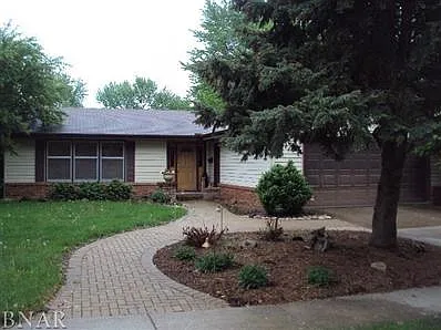 1301 Roland Dr photo 1