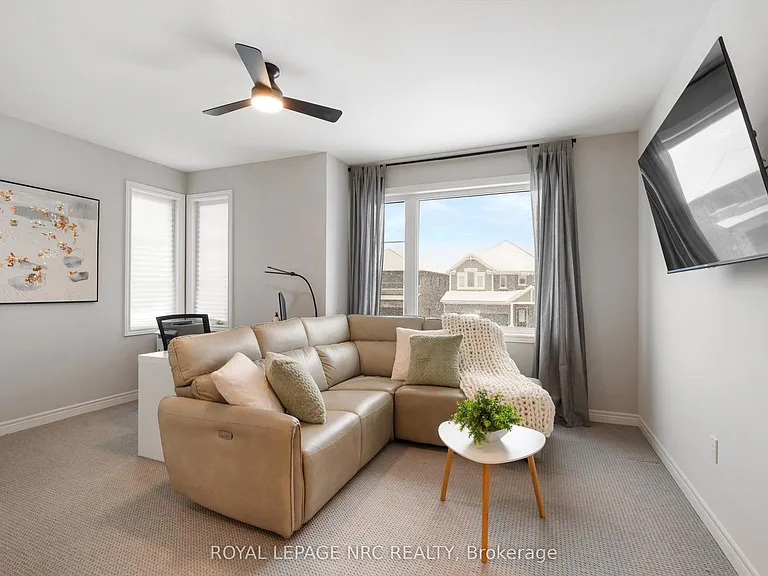 20 Myrtle St — Photo 28