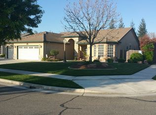 2347 N Carson Ct, Visalia, CA