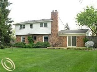 2nd image of 2651 Douglas Dr