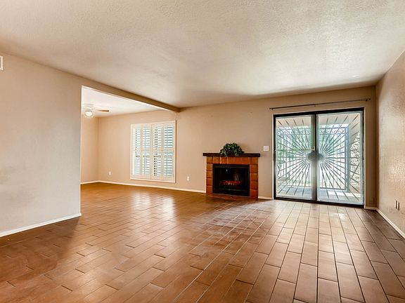 4th image of 8215 N 21st Dr #D101
