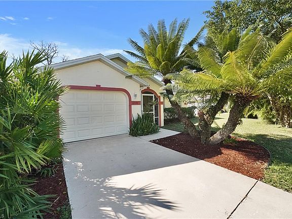 2nd image of 11540 Red Hibiscus DR