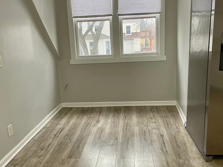 5858 W Dakin St #1 — Photo 12