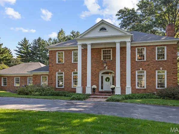 48 Muirfield Ln, Saint Louis, MO 63141