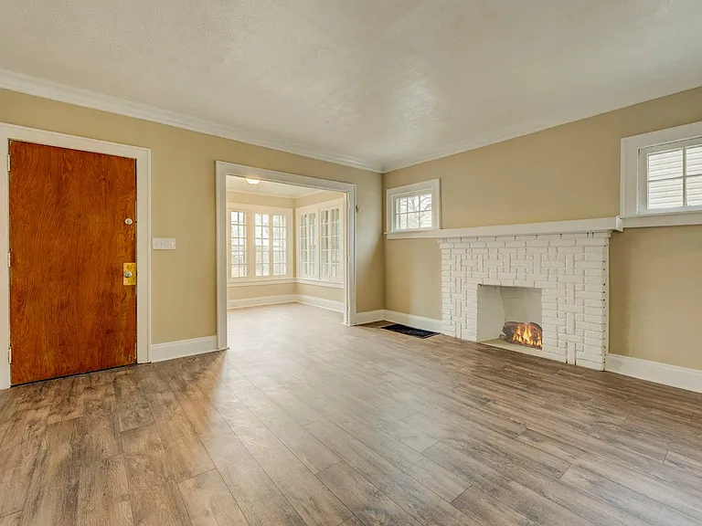 13091 Cedar Rd — Photo 4
