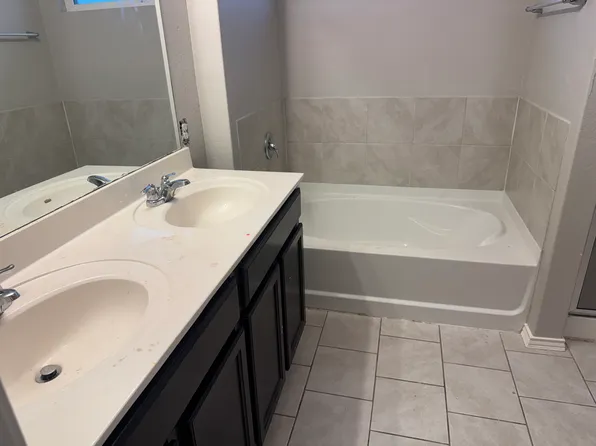 8311 Tortoise Trl, Converse, TX 78109