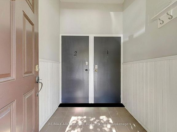 3rd image of 100 Grant Ave