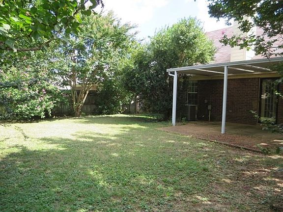 3rd image of 1655 Camille Way
