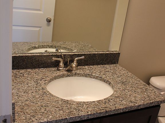 5th image of 151 Howard Ln APT 302