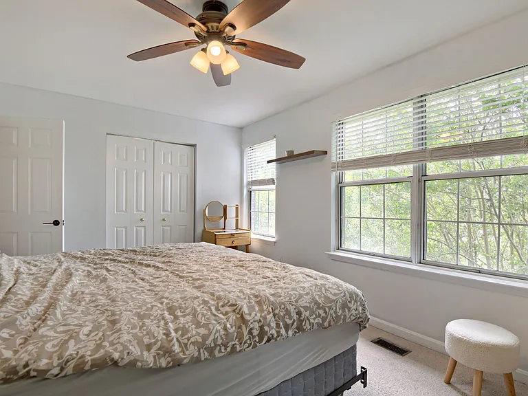 26 White Pine Ct — Photo 12