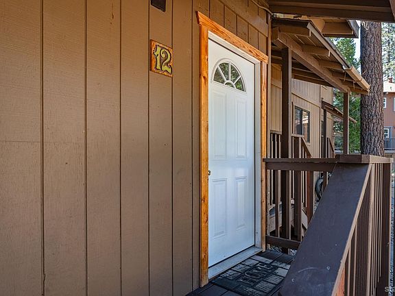 4th image of 1390 Ski Run Blvd #12