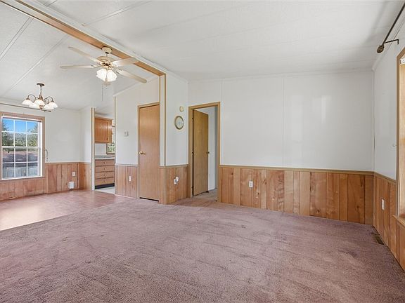 3rd image of 816 N 4th St