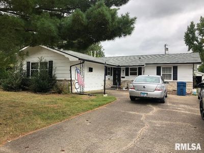 904 S Cedar Ln, Marion, IL, 62959