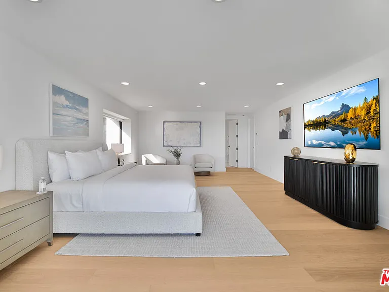 30020 Morning View Dr — Photo 52