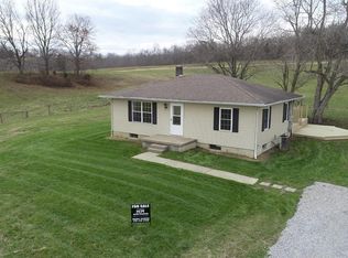 444 Troutman Ln, Clarkson, KY 42726