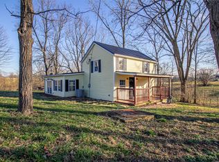 300 Monson Rd, Paris, KY 40361