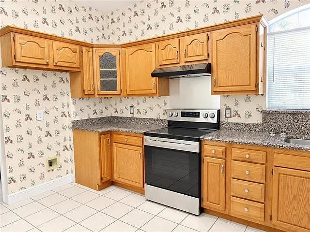 2 bed, 2.0 bath, 1419 sqft, $1,700 — Photo 4