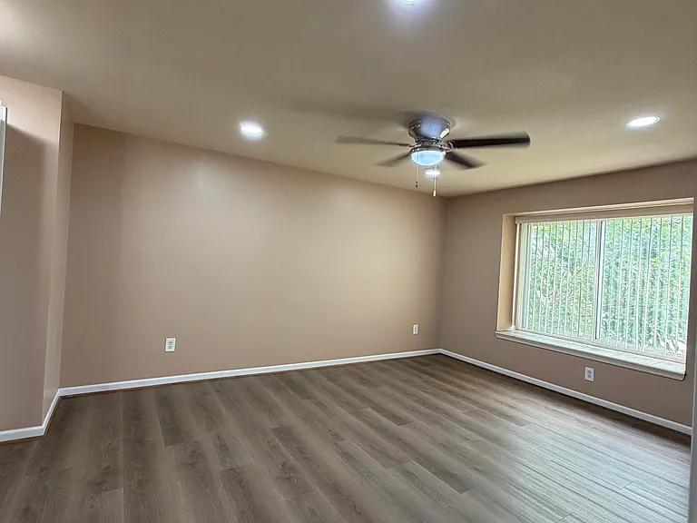 29852 City Center Dr #3 — Photo 23