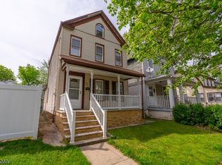 972 Thorn St, Rahway, NJ 07065