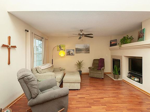 5th image of 5866 S Glenstone Ct