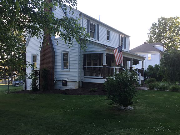 2nd image of 112 Park Dr
