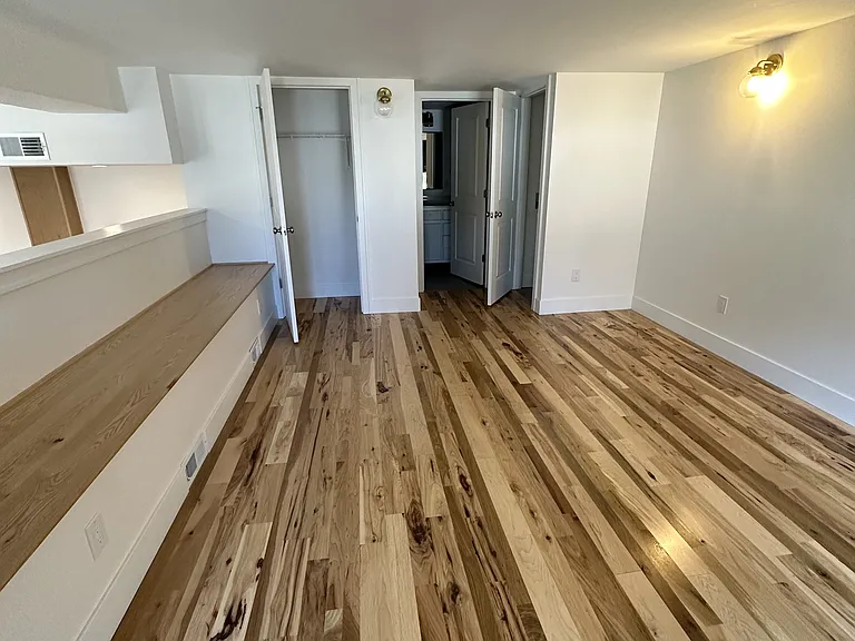 1639 Alameda Ave — Photo 10