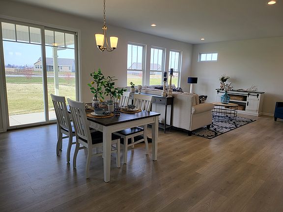 4th image of 10616 White Sand Ln